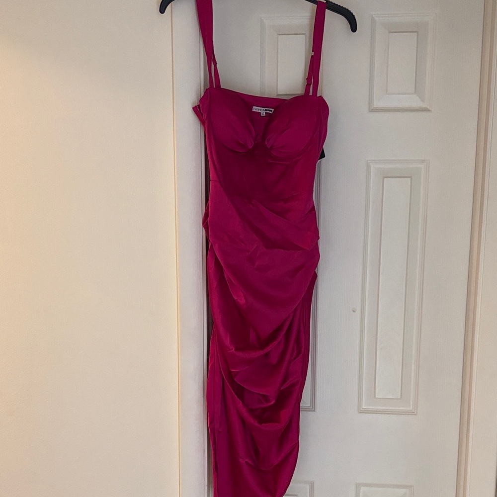 Fashion Nova Strapless Fuchsia Ruched Midi Dress